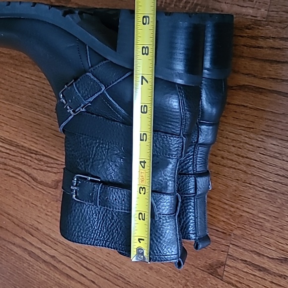 Aerosoles Size 7.5 Black Leather "Moto" Style Ankle Boots - Picture 9 of 12